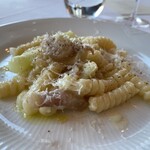 サーラ アマービレ - 