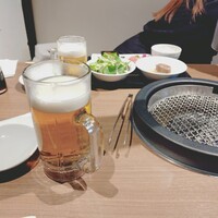 焼肉あきら 本郷本店 - 生ビール大
