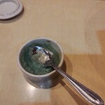 盛岡じゃじゃめん 小吃店 - ちゃんと生にんにくを使用しています