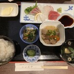 美彩和食にいだや - 料理写真:刺身定食1,500円 煮物濃いめ