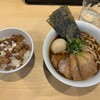 麺庭つむぎ