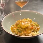 福星 - オスとメスのカニ解ぐし身そば