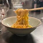 福星 - オスとメスのカニ解ぐし身そば