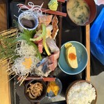 海鮮めし処 酒処 大衆富士食堂 - 