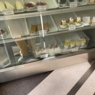 ロアール洋菓子店_1