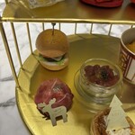 LOUANGE TOKYO Le Musée - 