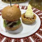 LOUANGE TOKYO Le Musée - 