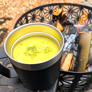 グランピングカフェ&BBQ たき火_1