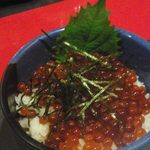 鮮魚・中華居酒屋 愛香楼 - ミニイクラ丼