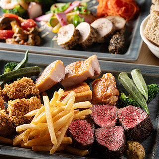 こだわりの「パルタジェコース」は、グループのシェアに最適