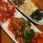 韓国家庭料理 さらん房 - キムチ＆ナムル