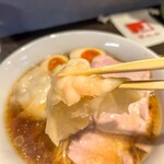 らーめん飛鶏魚 - 特選 鶏と煮干の中華そば