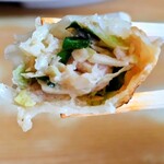 あじへい - しっかり味の付いたジューシーな餡!!
      　　　　　タレ不要　そのまま食べてみて!!　　　　　　　　　　