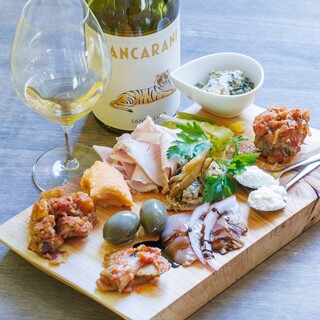 ピッツェリア・ヴィノテカ・イル・ペコリーノ_1