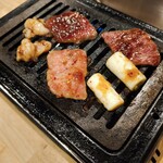焼肉酒場 スミヨシベース - ニンニクガッツリ！
