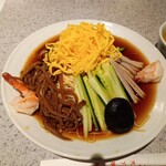 揚子江菜館 - 冷やし中華　1680円