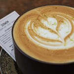 VERVE COFFEE ROASTERS - 金木犀ラテ（800円）