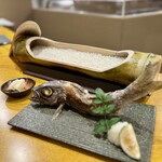 炉ノ鳥 - 原始焼き　クロムツ
                                竹飯盒