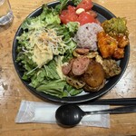 エムズマーケット デリカテッセン&ダイナー - 