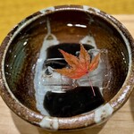 炉ノ鳥 - 黒本蕨餅