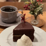 カフェ・ヴィヴモン・ディモンシュ - 