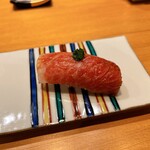 飛 - 11. サッと炙った鮪のトロ　※おまかせコース（15,000円）