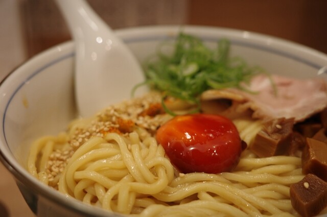 らぁ麺 くろ渦 - 新宿三丁目/ラーメン | 食べログ