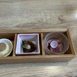 つるよし料理店 - ポテサラ、キッシュ、赤カブとビーツ