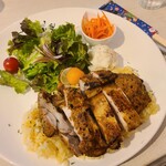 Lm's - タンドリーチキンオーバーライス(1,430円)