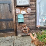 Lm's - 店舗入口からオシャレ