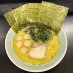 萬来亭 - ラーメン（麺少なめ2/3）塩豚骨（9月来訪時）