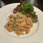 トロワ・サージュ - サーモンのタルタル