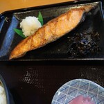 北緯43度のお食事処 - 銀鮭定食1000円です