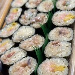 天史朗鮨 - 塩辛、酒盗、トロタク細巻き