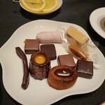 ガストロノミー ジョエル・ロブション - 