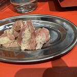 群衆焼肉 鬼乃子 - 【2025.12.15(月)】サービスで頂いたセセリ