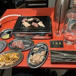 群衆焼肉 鬼乃子 - 【2025.12.15(月)】注文した料理とお酒