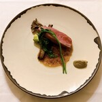 サドヤレストラン レアル・ドール - 鴨胸肉のロースト 和柑橘の香り 旬 ごぼうのデクリネゾン マディラのソース