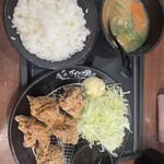 伝説のすた丼屋 - 