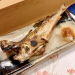 穴子料理と地酒 浅草 川井 - ハタハタの塩焼き　秋田産