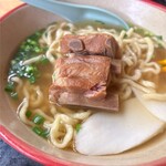 伊豆味そば - ソーキそば(900)