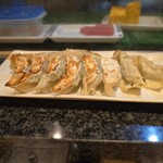 四方平 - ぎょうざ