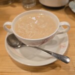 カジュアルフレンチBar 7FUKU - ズワイガニと大根のスープ