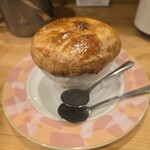 カジュアルフレンチBar 7FUKU - アワビとマッシュルームのパイ包み焼き