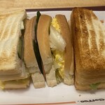 コメダ珈琲店 京急川崎駅前店 - ミックスサンド(トースト)　でけーよ！(笑)