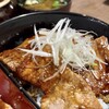 豚丼郷土料理　鴨川