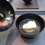 日本料理 TOBIUME - 蓋の裏に季節感