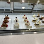 豊島屋洋菓子舗 置石 - 