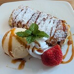 おみやげ&カフェボンボヤージュ - 