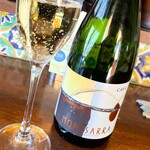 ビストロ ルパ - スペイン産オーガニックスパーリングワイン¥650